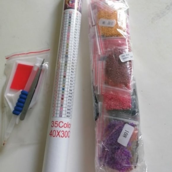 Diamond Embroidery Butterfly In Bulb Animal Diamond Crystal Painting - Picture 4 of 6